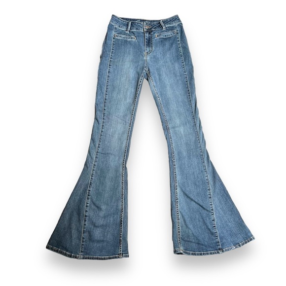 FREE PEOPLE | NWT Lover Flared Leg Jeans Size 28 - Picture 1 of 12